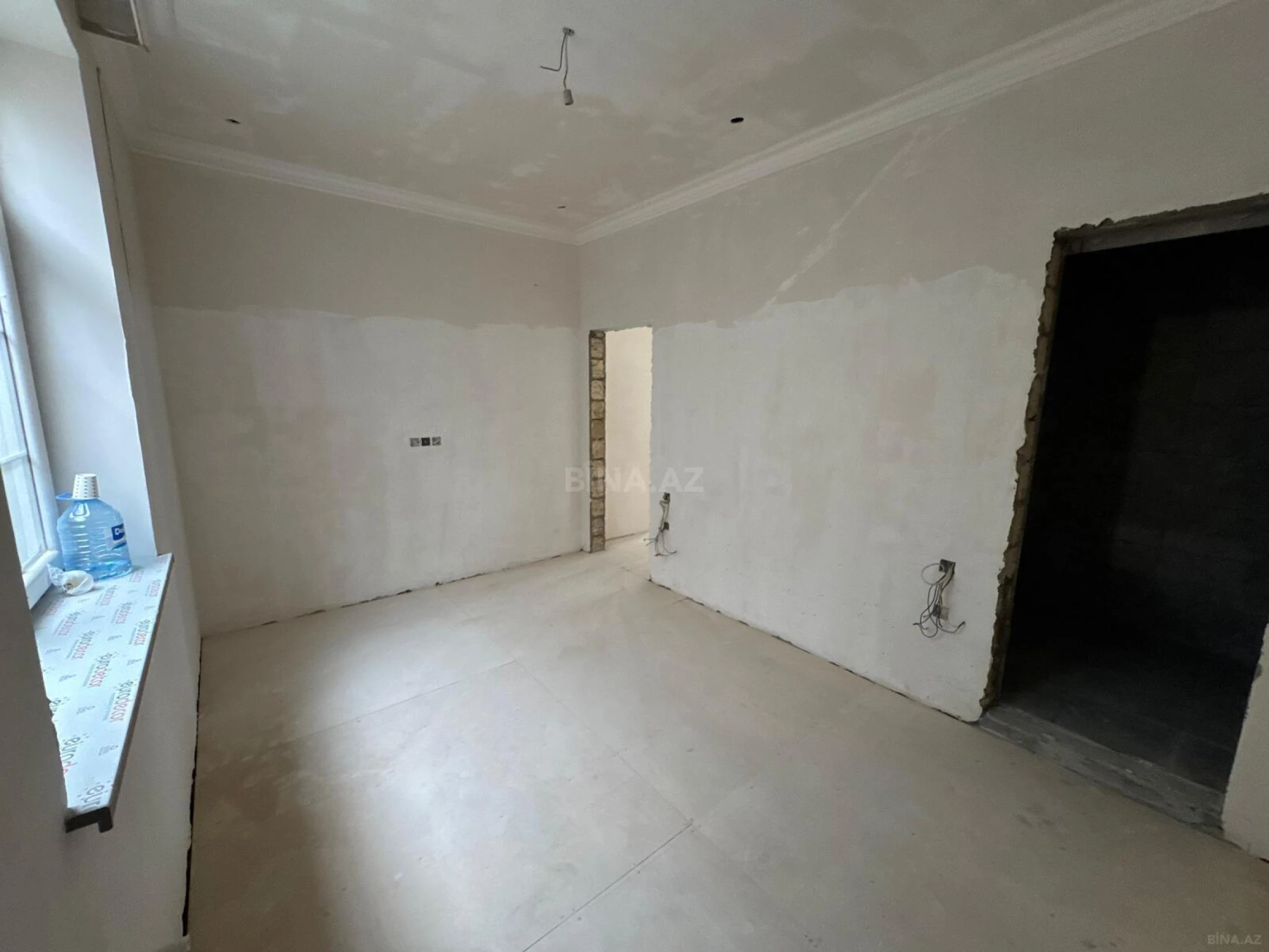 Satılır 6 otaqlı həyət evi 309 m²