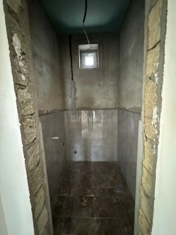 Satılır 6 otaqlı həyət evi 309 m²