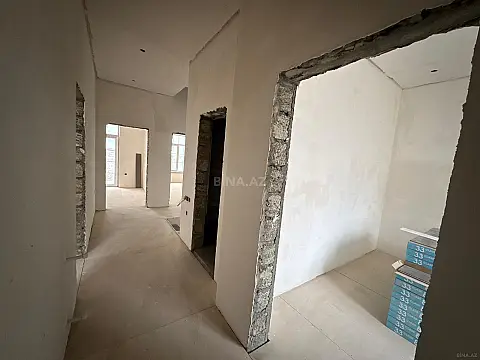 Satılır 6 otaqlı həyət evi 309 m²