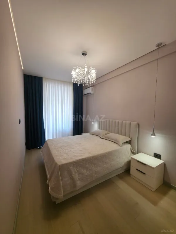 Satılır 2 otaqlı mənzil 68 m²
