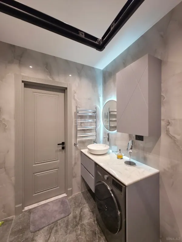 Satılır 2 otaqlı mənzil 68 m²