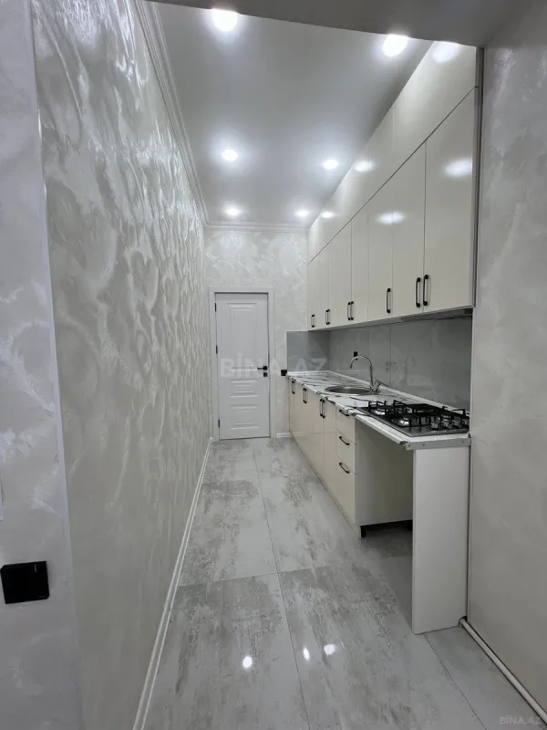 Satılır 2 otaqlı mənzil 76 m²