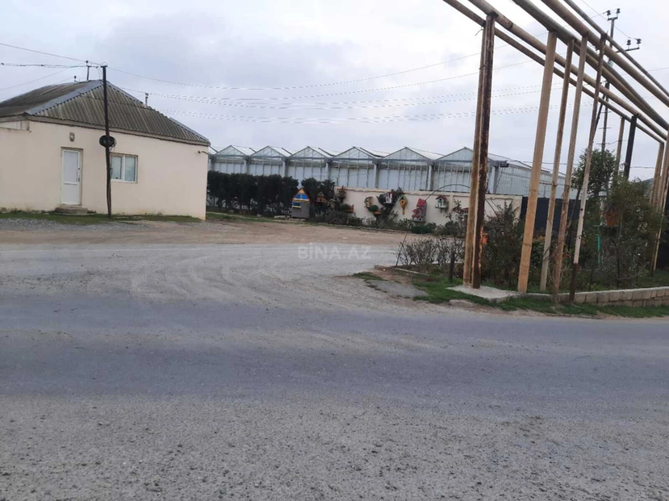 Satılır torpaq sahəsi 600 m²