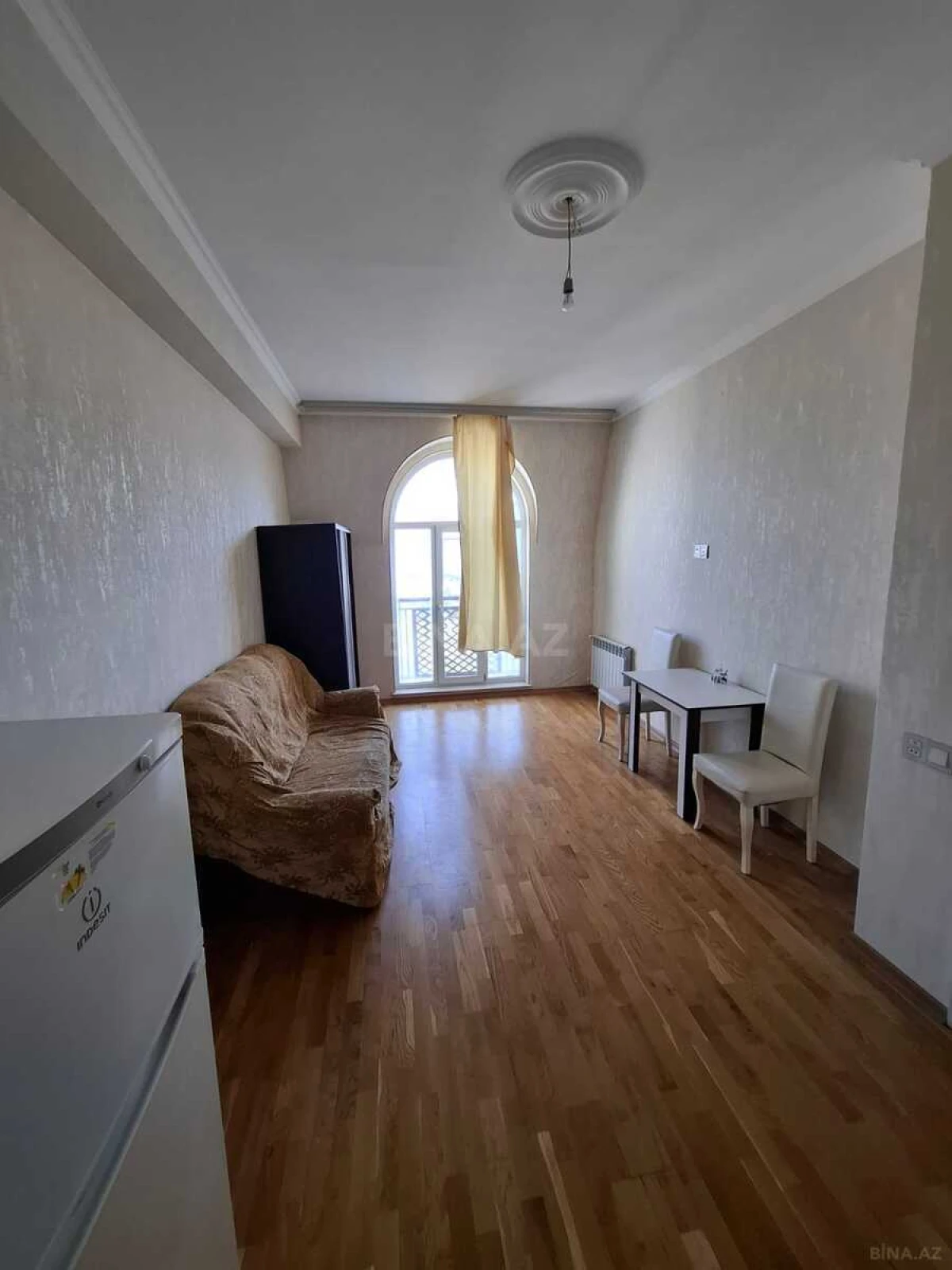 Satılır 2 otaqlı mənzil 45 m²
