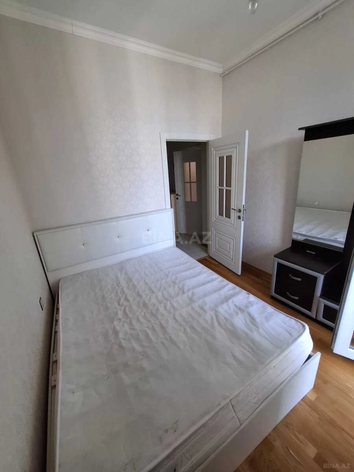 Satılır 2 otaqlı mənzil 45 m²