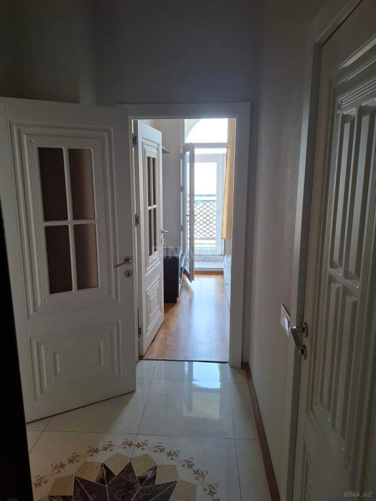 Satılır 2 otaqlı mənzil 45 m²