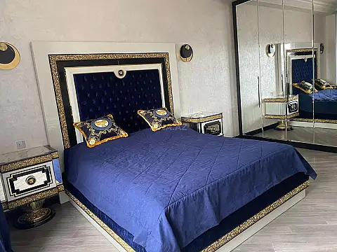 Satılır 3 otaqlı mənzil 140 m²