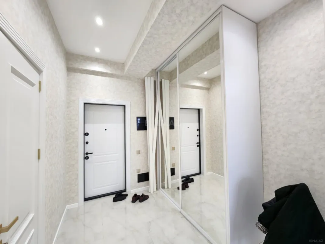 Kirayə verilir 2 otaqlı mənzil 65 m²