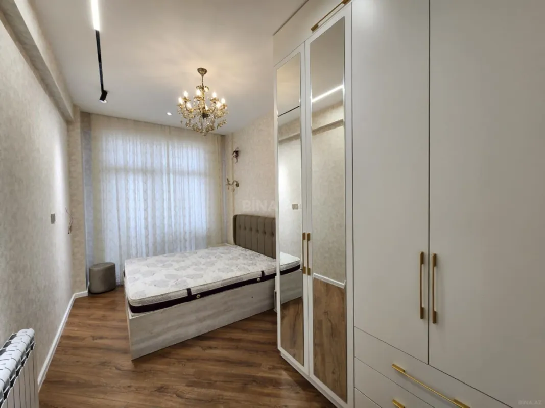 Kirayə verilir 2 otaqlı mənzil 65 m²
