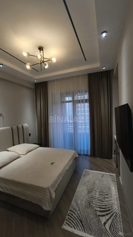 Kirayə verilir 2 otaqlı mənzil 63 m²