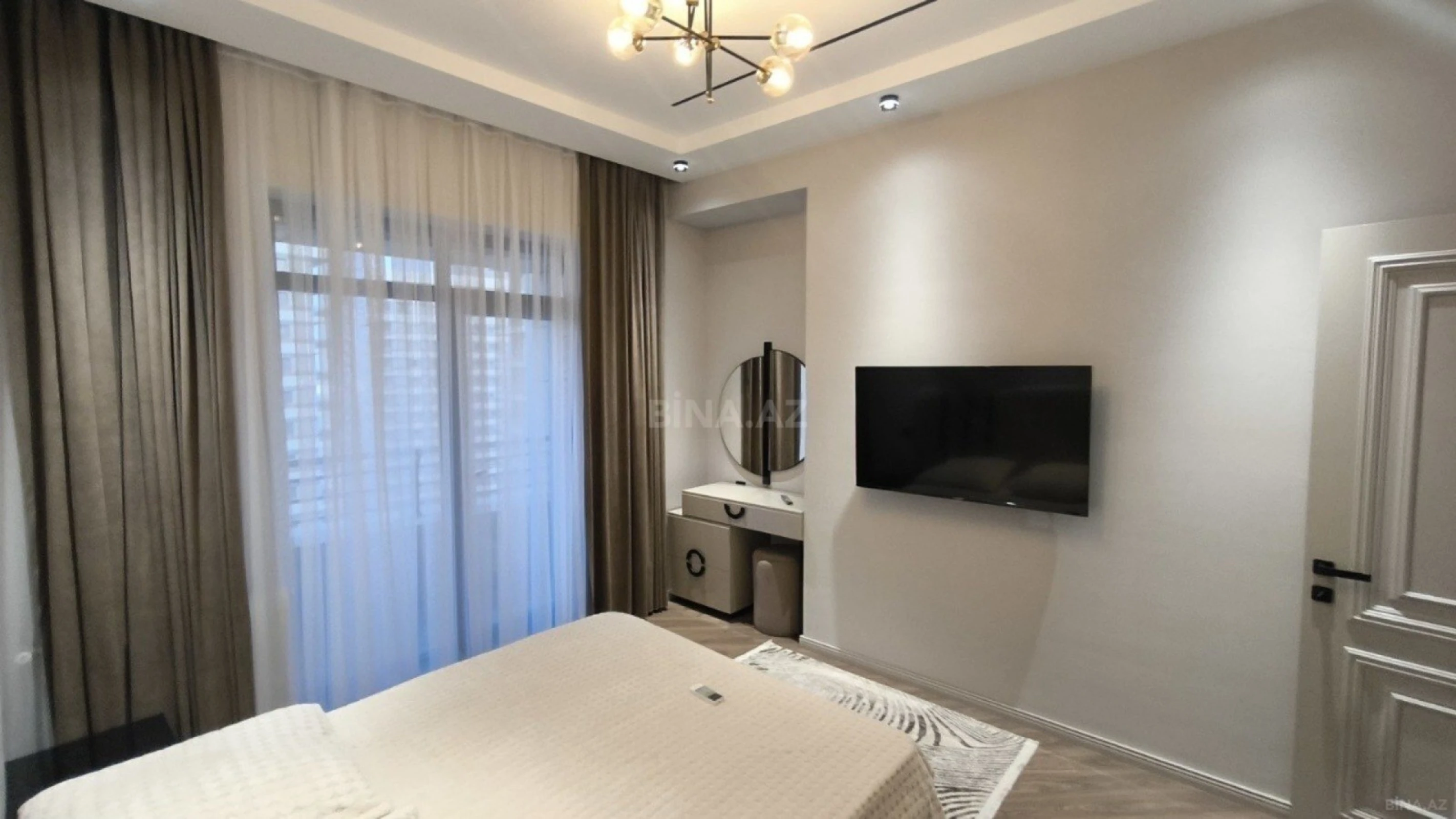 Kirayə verilir 2 otaqlı mənzil 63 m²