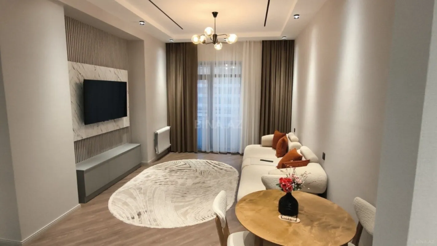 Kirayə verilir 2 otaqlı mənzil 63 m²