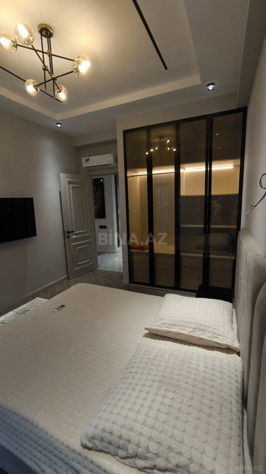 Kirayə verilir 2 otaqlı mənzil 63 m²