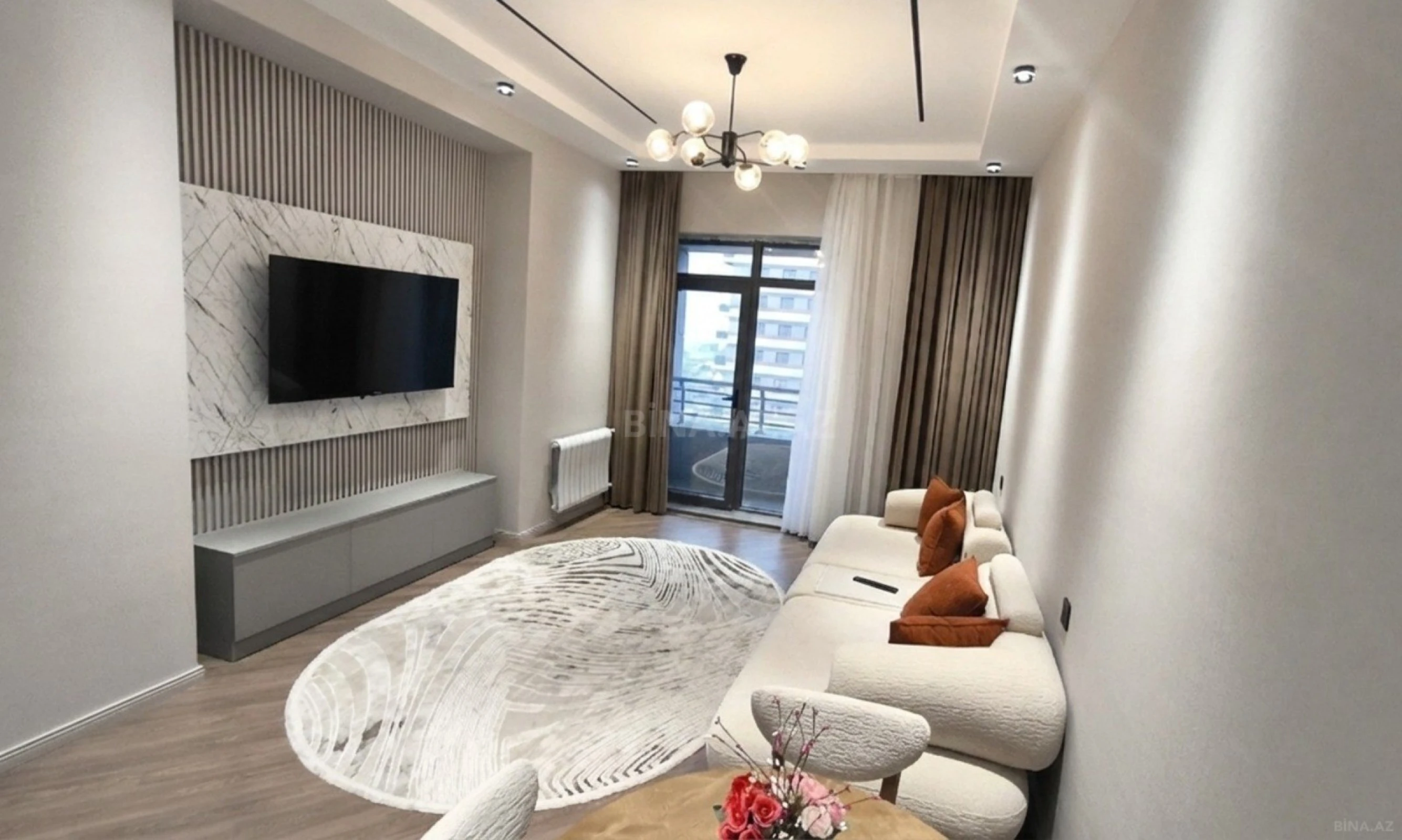 Kirayə verilir 2 otaqlı mənzil 63 m²