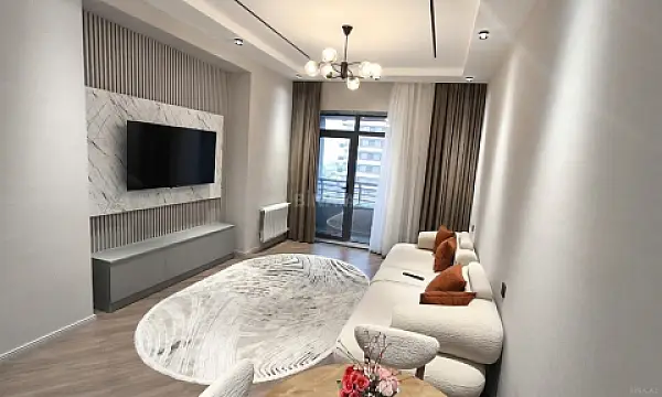 Kirayə verilir 2 otaqlı mənzil 63 m²