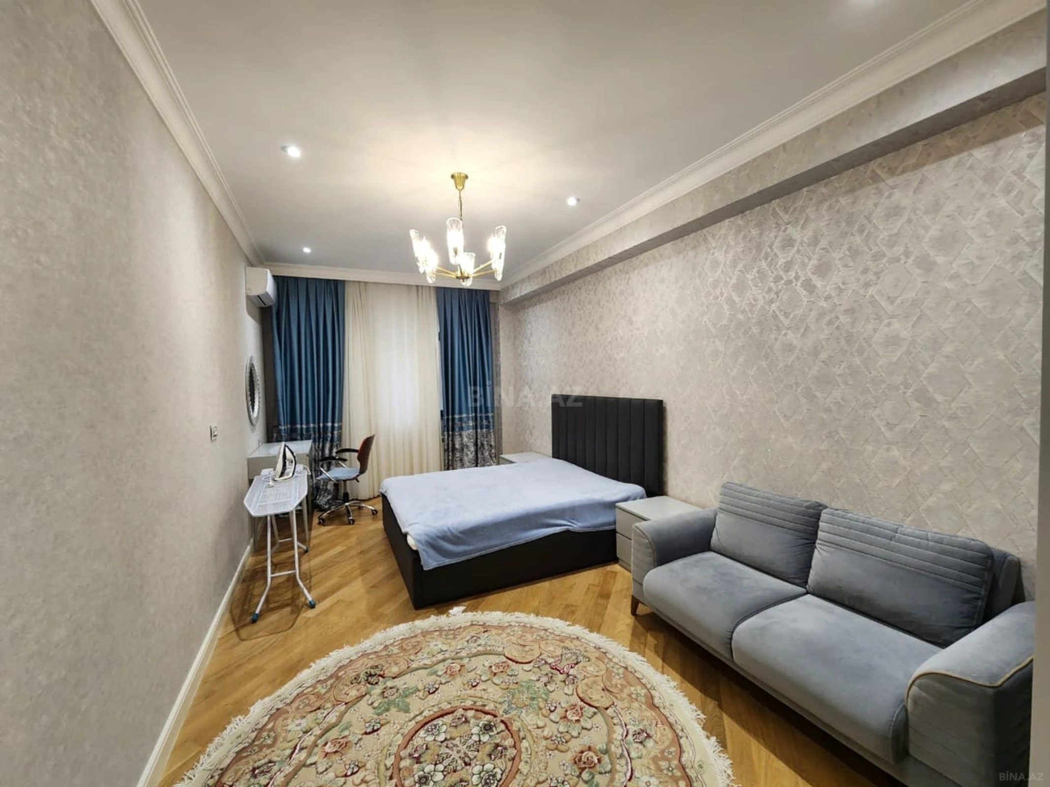 Kirayə verilir 4 otaqlı mənzil 220 m²