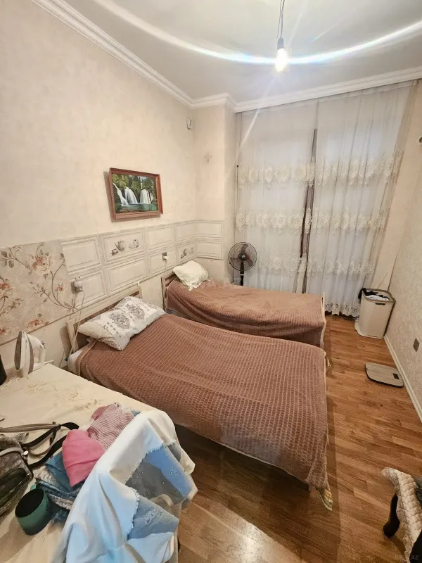 Satılır 3 otaqlı mənzil 63 m²