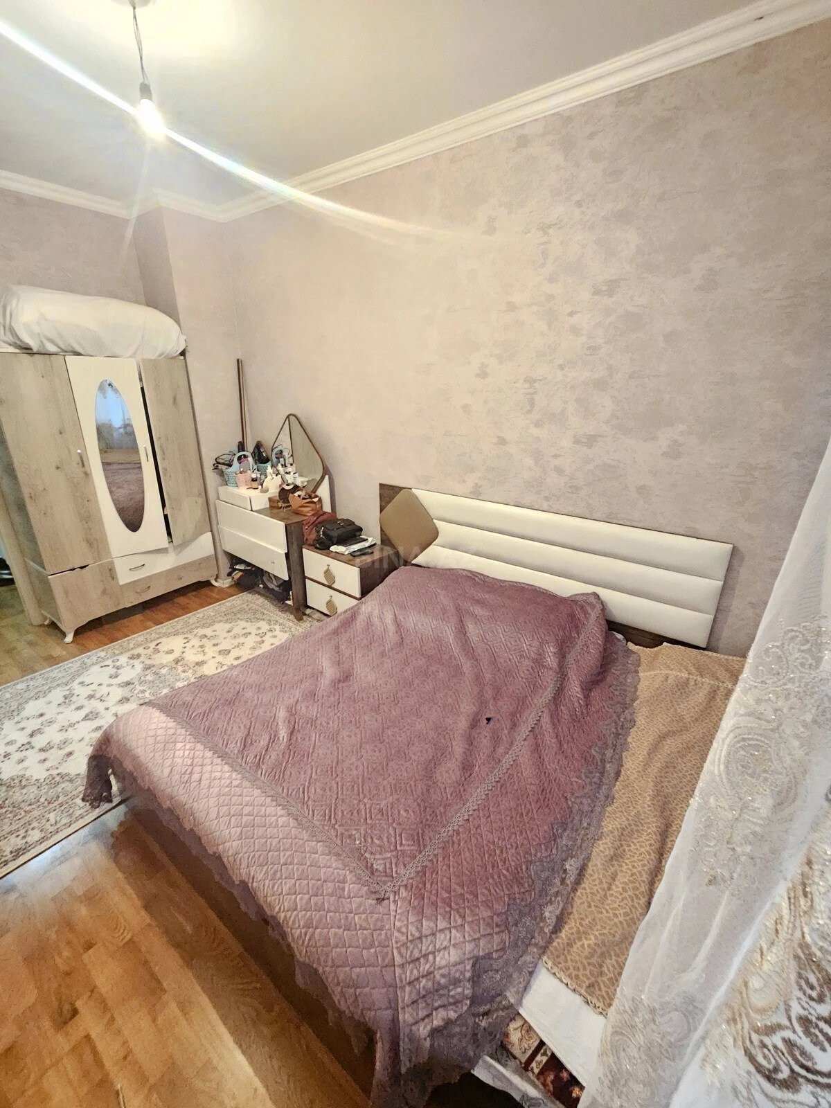 Satılır 3 otaqlı mənzil 63 m²