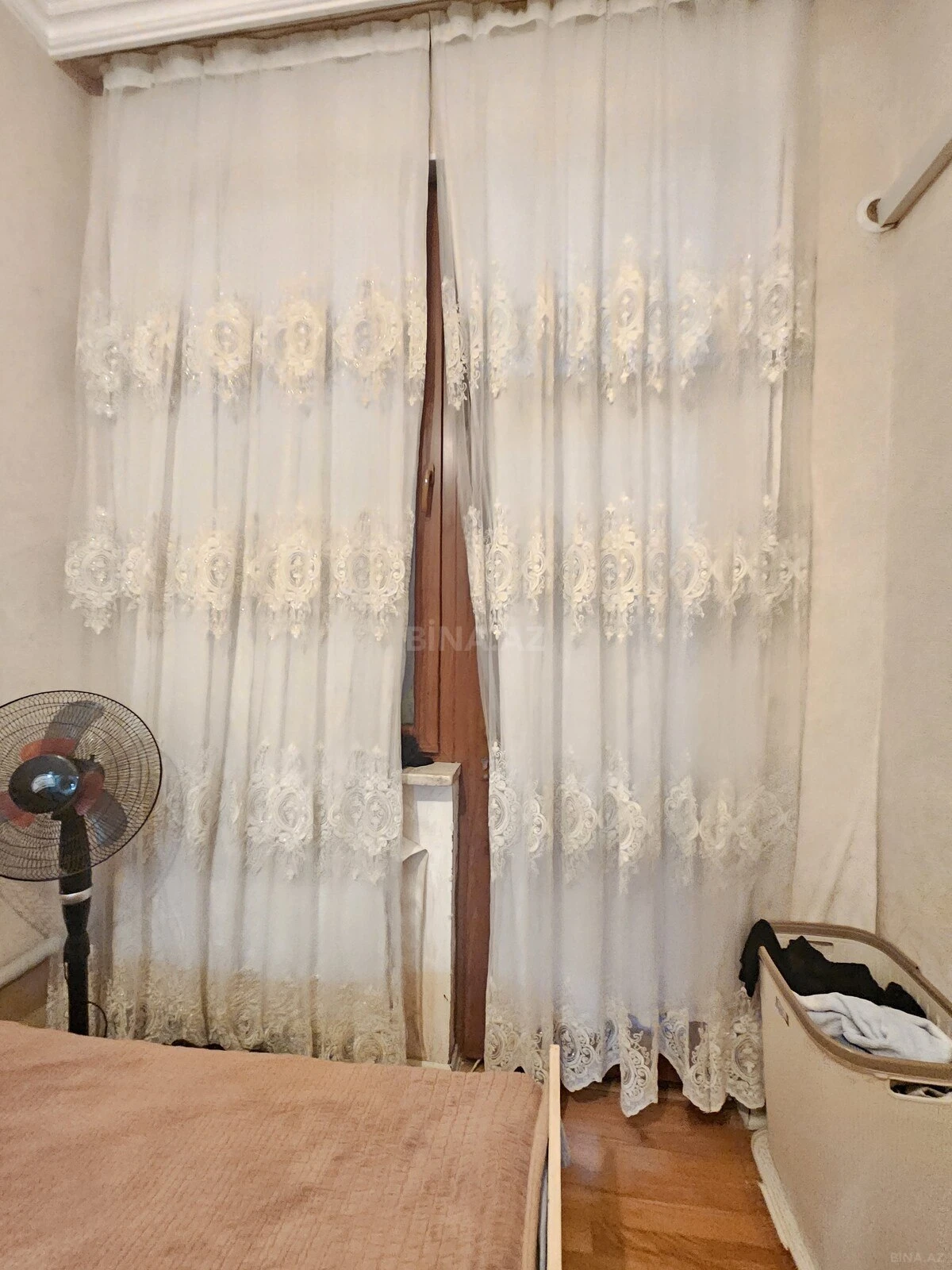 Satılır 3 otaqlı mənzil 63 m²