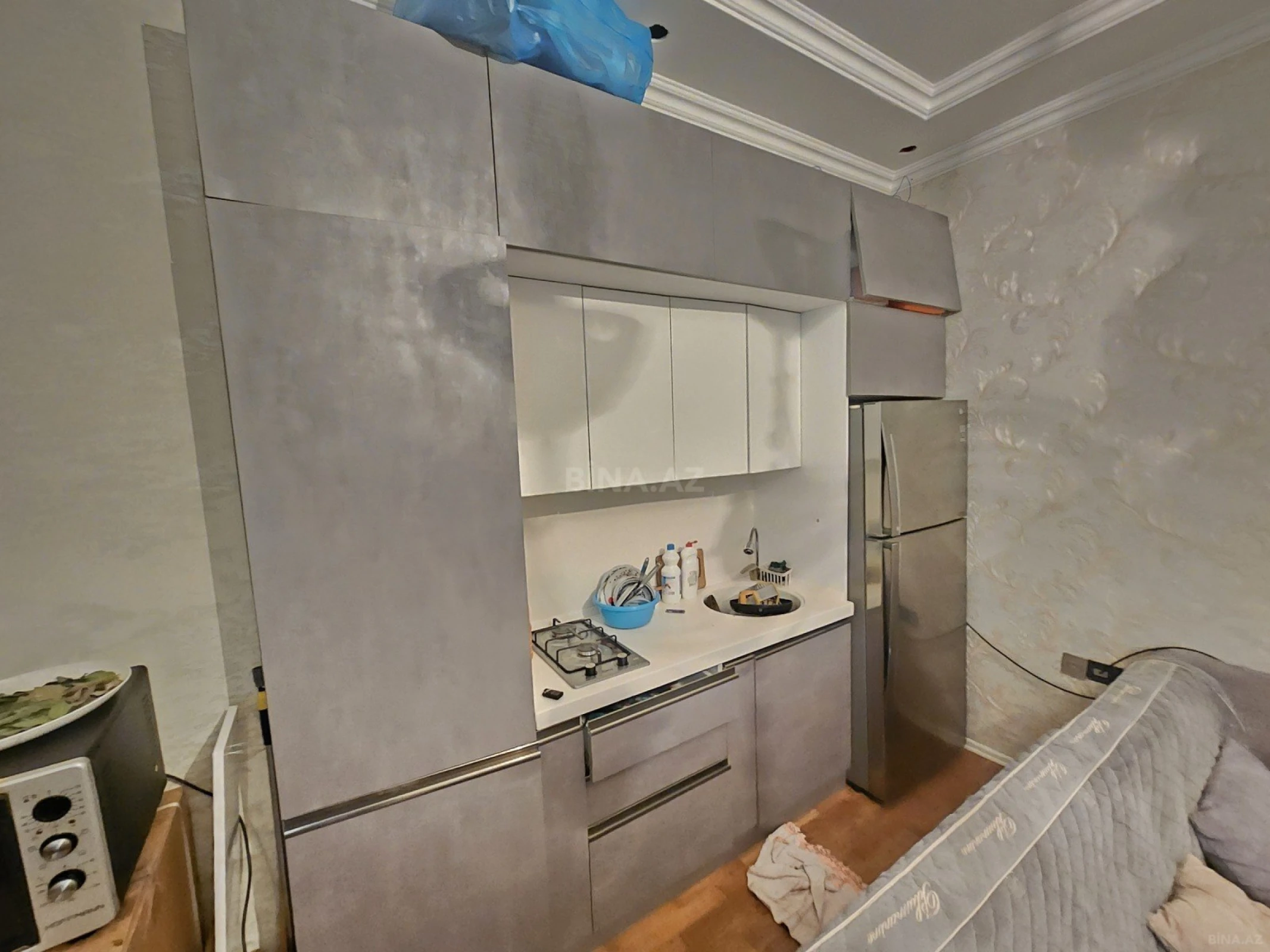 Satılır 3 otaqlı mənzil 63 m²