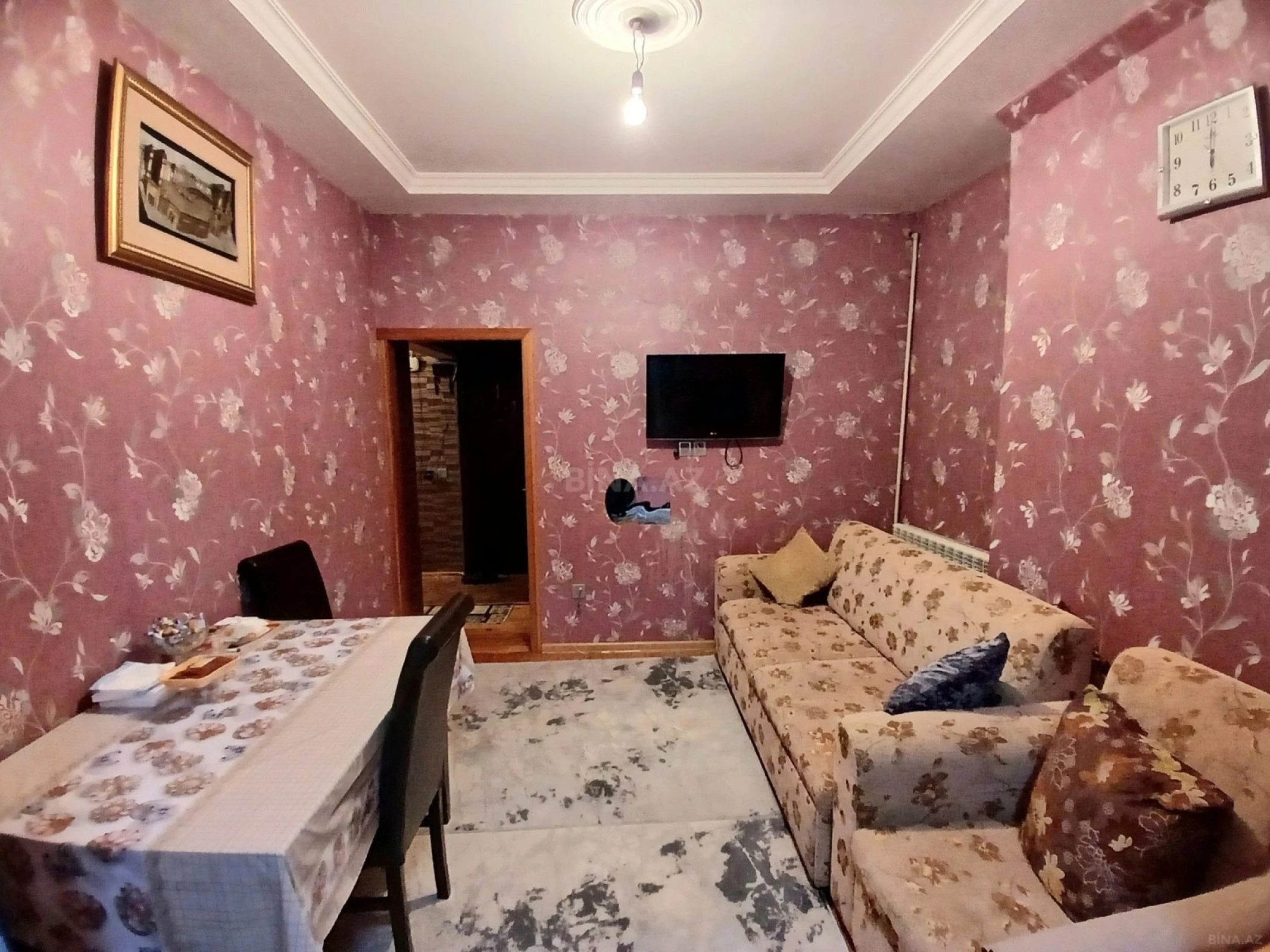 Satılır 2 otaqlı mənzil 70 m²