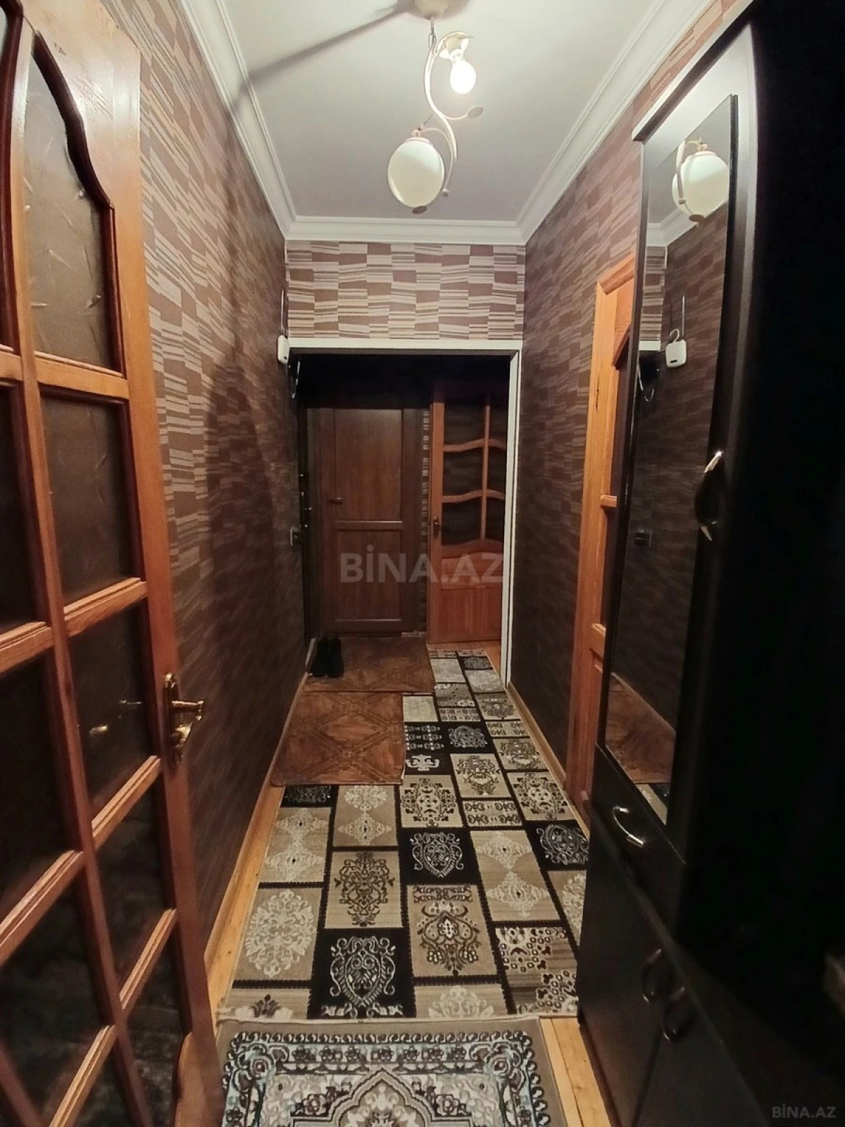 Satılır 2 otaqlı mənzil 70 m²