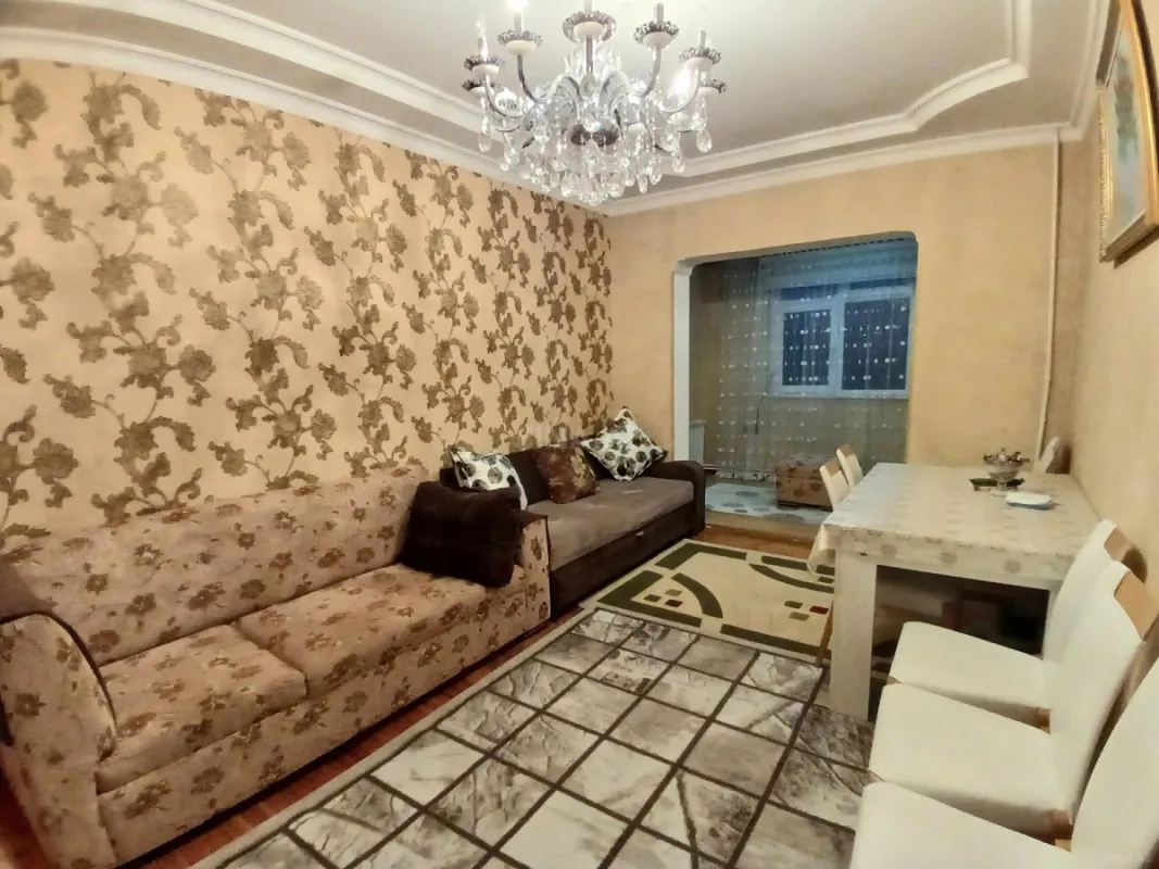 Satılır 2 otaqlı mənzil 70 m²