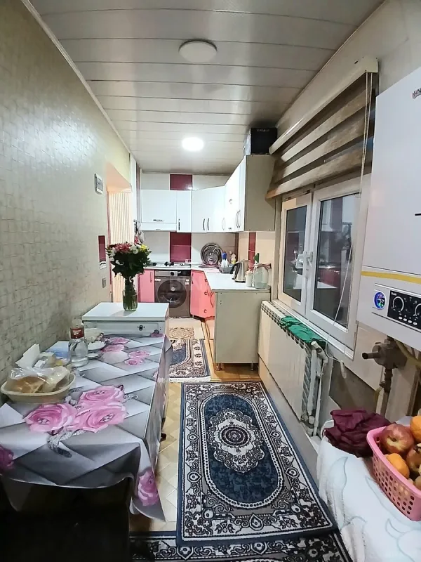 Satılır 2 otaqlı mənzil 70 m²