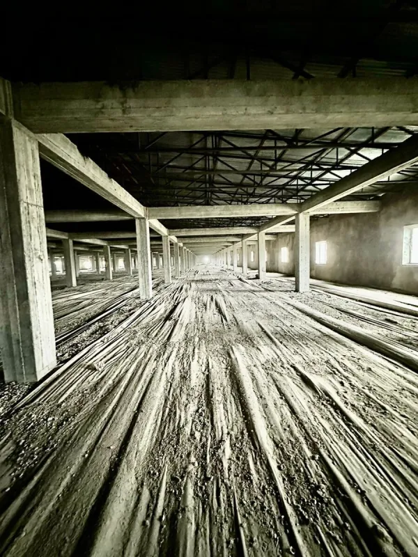 Kirayə verilir obyekt 2000 m²