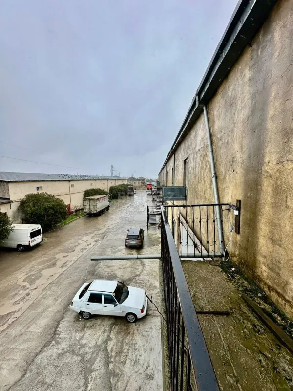 Kirayə verilir obyekt 2000 m²