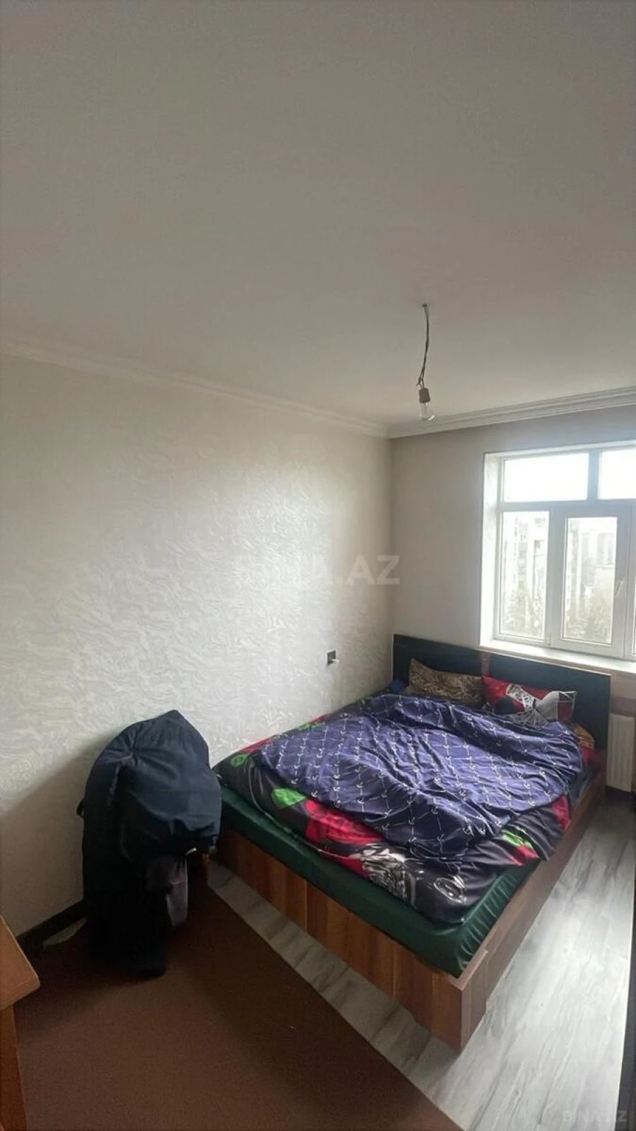 Satılır 4 otaqlı mənzil 82 m²