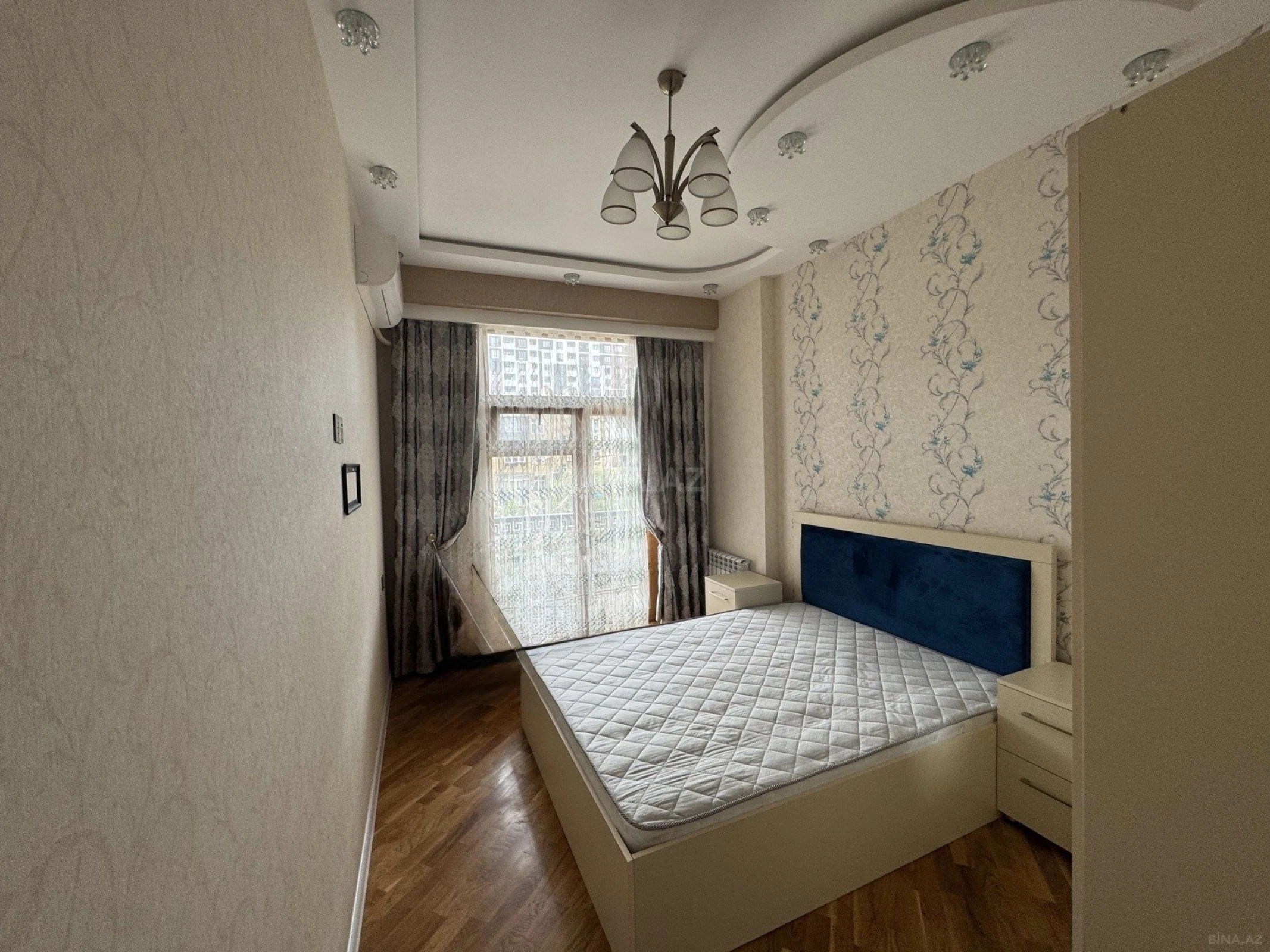 Kirayə verilir 2 otaqlı mənzil 65 m²