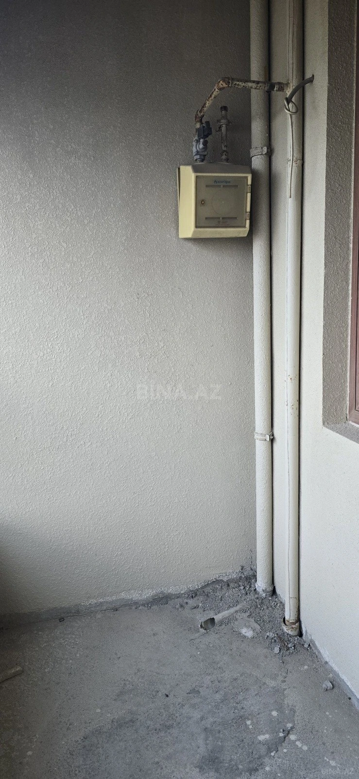 Satılır 3 otaqlı mənzil 137.5 m²