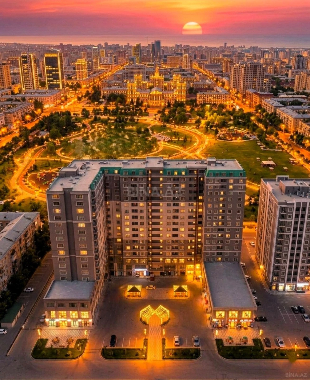 Satılır 3 otaqlı mənzil 149 m²