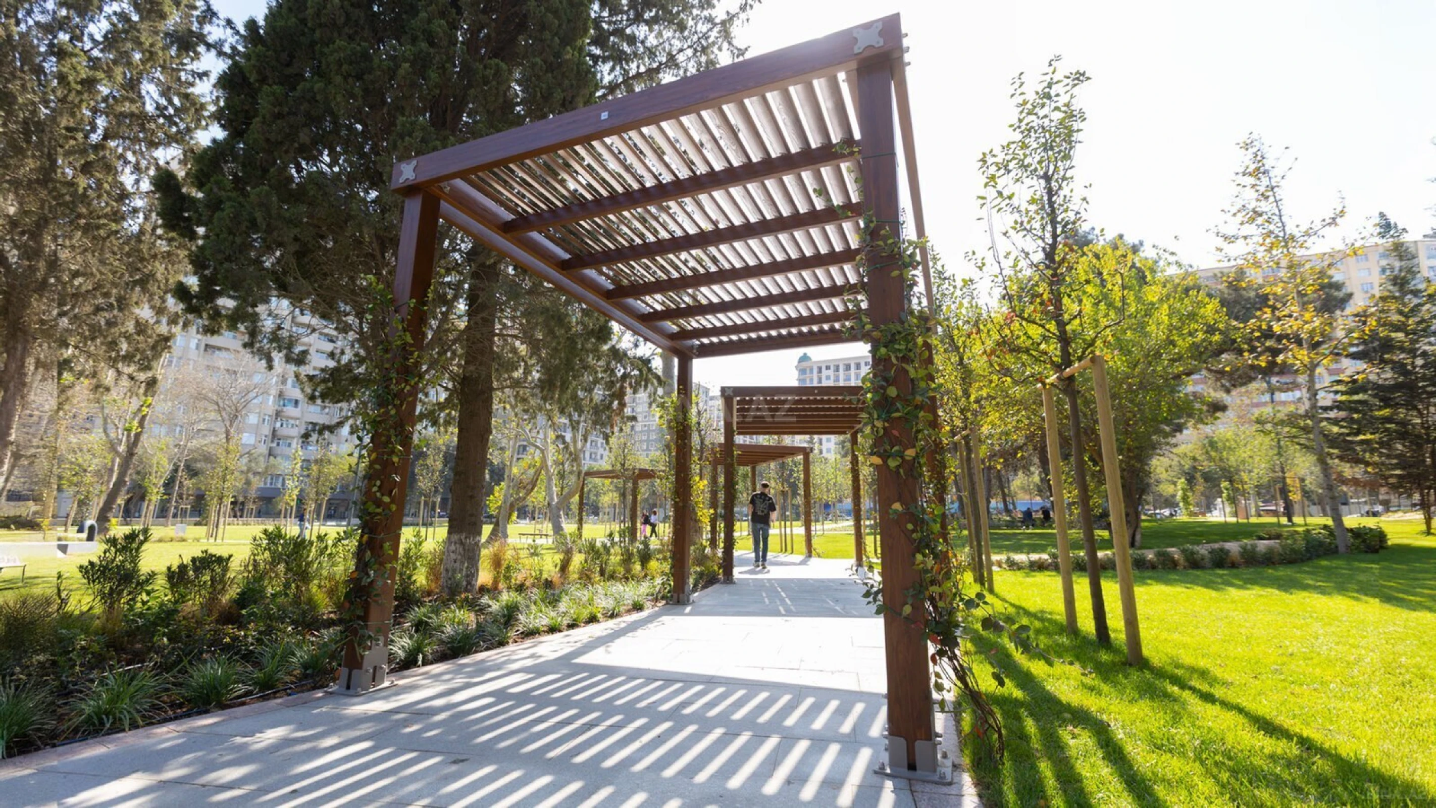 Satılır 3 otaqlı mənzil 149 m²