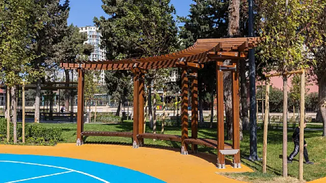 Satılır 3 otaqlı mənzil 149 m²