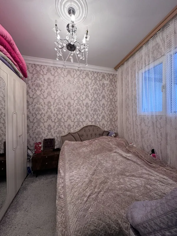 Satılır 2 otaqlı mənzil 60 m²