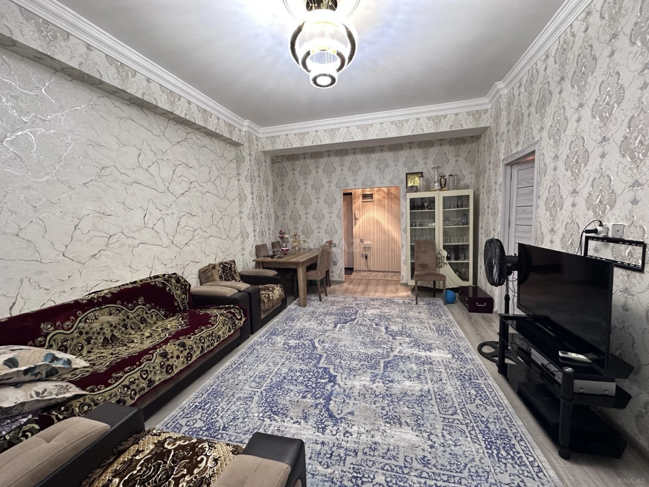 Satılır 2 otaqlı mənzil 60 m²