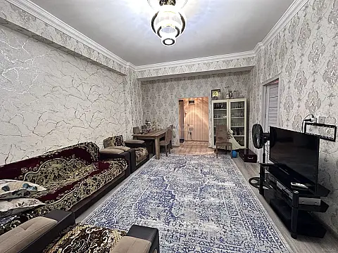 Satılır 2 otaqlı mənzil 60 m²