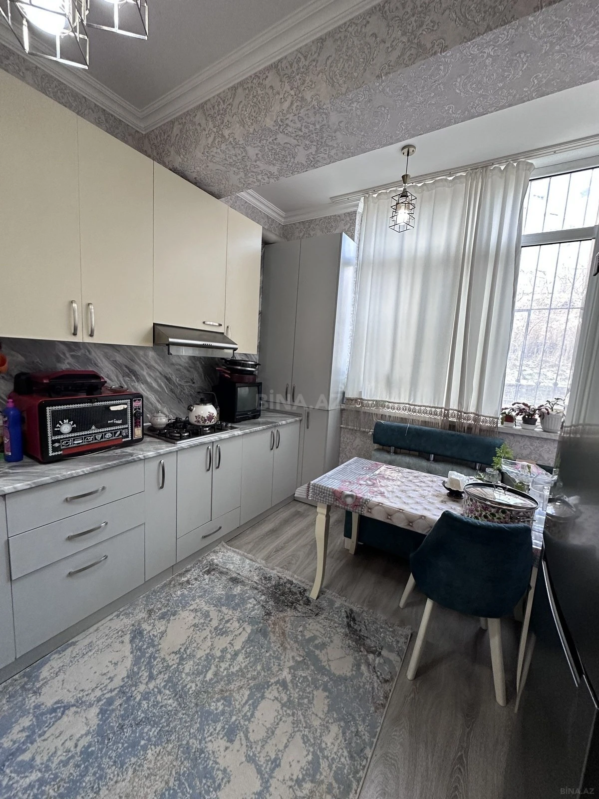 Satılır 2 otaqlı mənzil 60 m²
