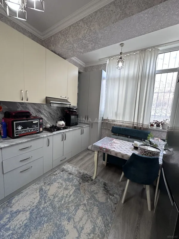 Satılır 2 otaqlı mənzil 60 m²