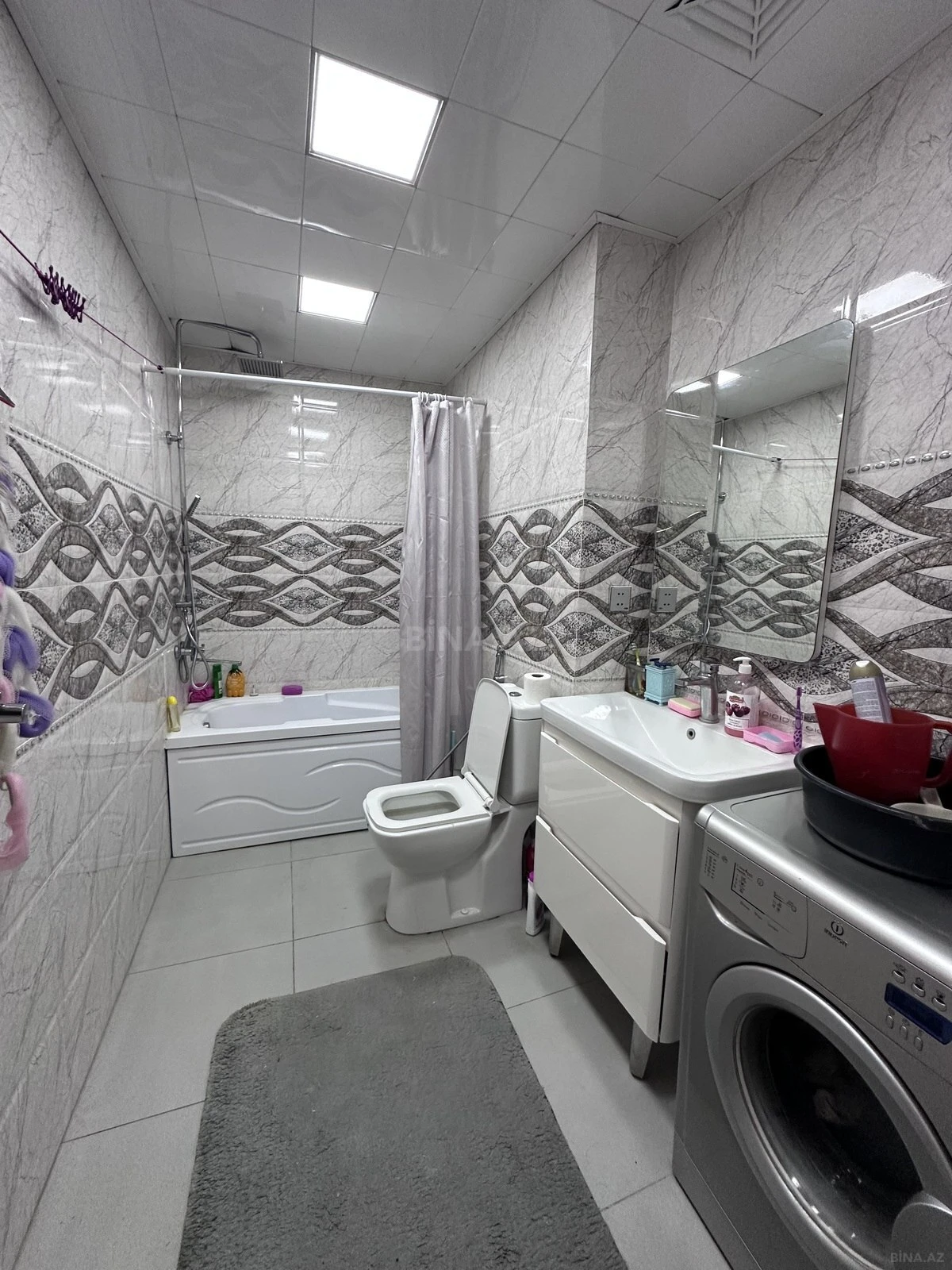 Satılır 2 otaqlı mənzil 60 m²