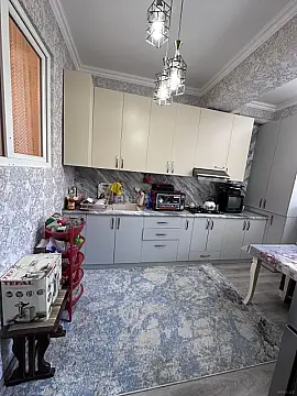 Satılır 2 otaqlı mənzil 60 m²
