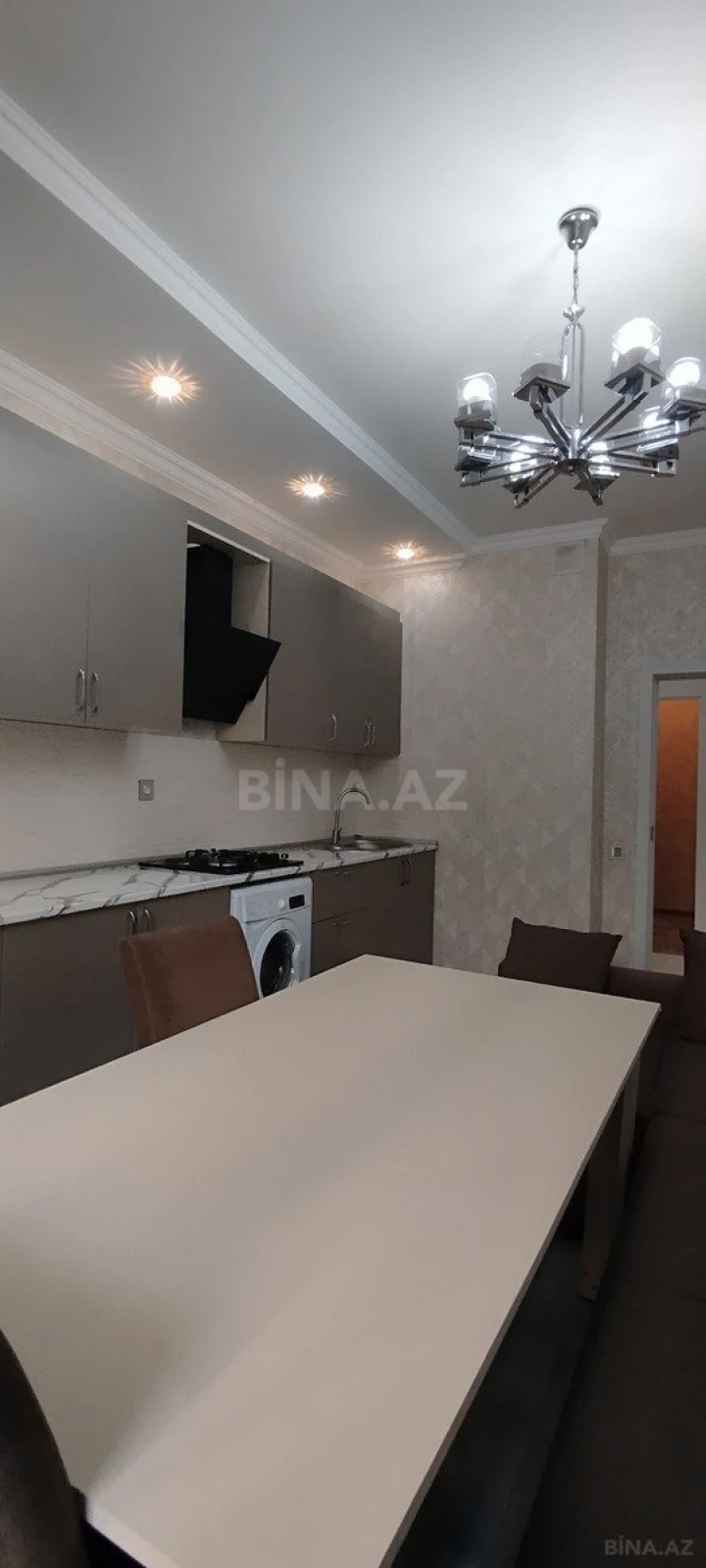 Satılır 3 otaqlı mənzil 104 m²