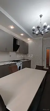 Satılır 3 otaqlı mənzil 104 m²