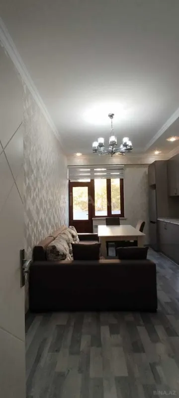 Satılır 3 otaqlı mənzil 104 m²