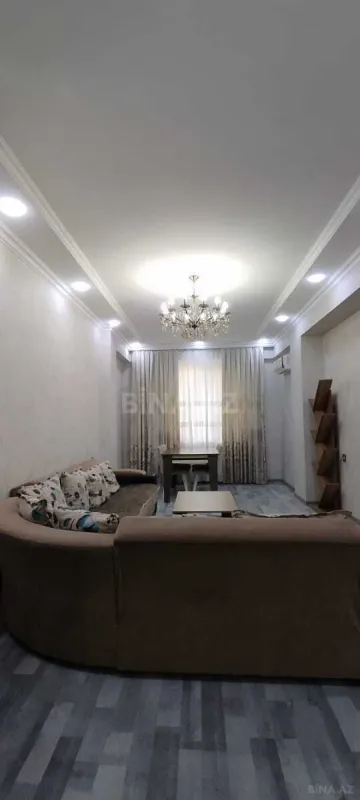 Satılır 3 otaqlı mənzil 104 m²