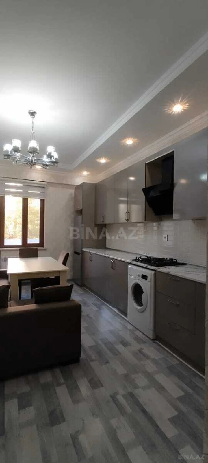 Satılır 3 otaqlı mənzil 104 m²