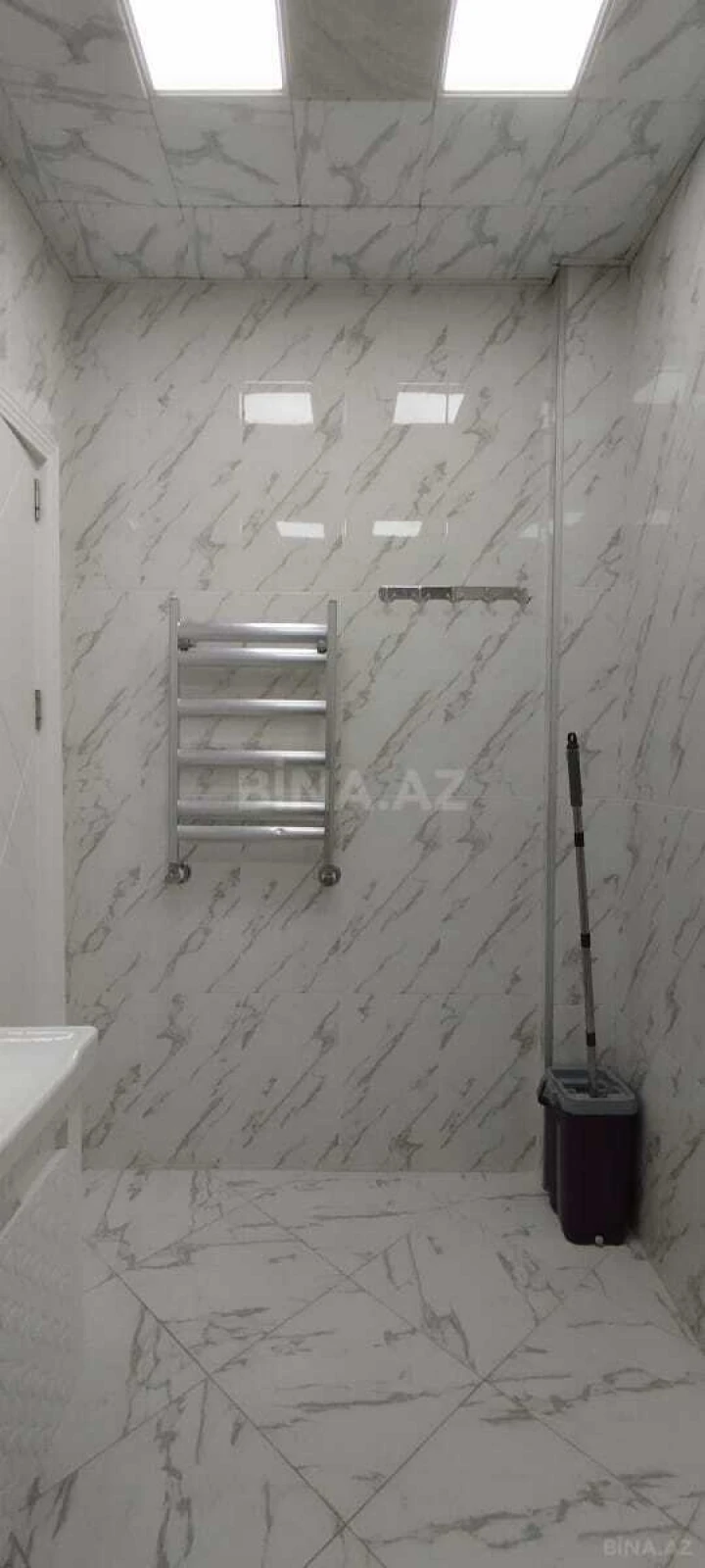 Satılır 3 otaqlı mənzil 104 m²