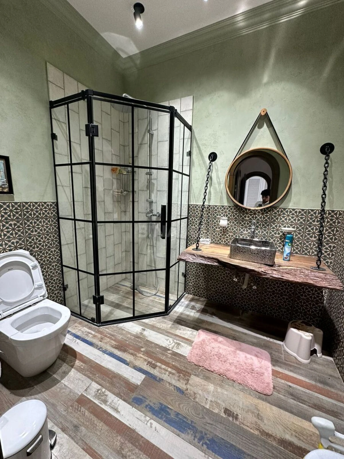 Kirayə verilir 6 otaqlı həyət evi 600 m²